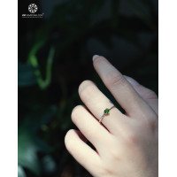 Nhẫn bạc trái tim đá Diopside cắt facet