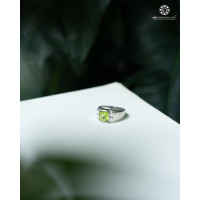 Nhẫn Bạc Đá Peridot Unisex - Bạc 95% Phủ Bạch Kim