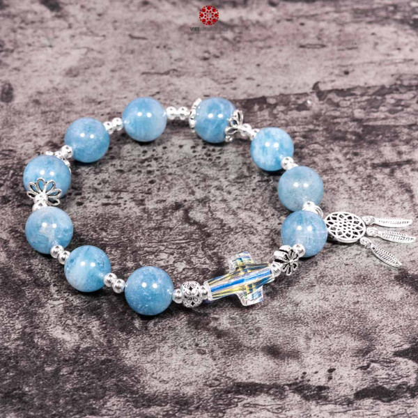 Vòng chuỗi mân côi Aquamarine 10mm phối charm Bạc